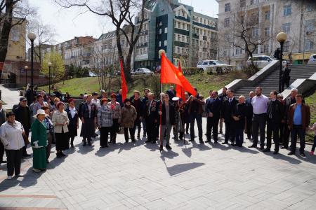 Федеральная эстафета «Огонь наших сердец» стартовала во Владивостоке