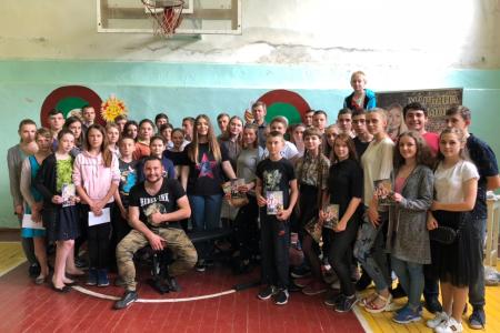 Марьяна Наумова в 16-й раз посетила Донбасс