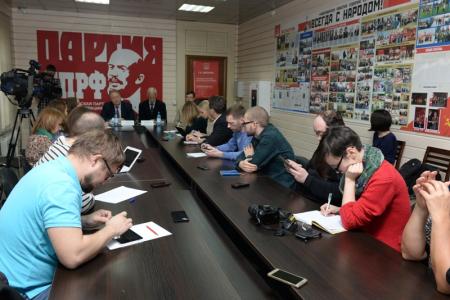 Секретарь ЦК КПРФ Сергей Обухов: Партия выдвинет Анатолия Локтя в губернаторы Новосибирской области