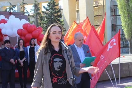 Сталинградские коммунисты встретили Первомай!