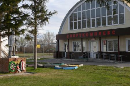 Новосибирская область. Директор хозяйства «Новомайское» Александр Вотяков: С Анатолием Локтем легко общаться, в нем нет пафоса