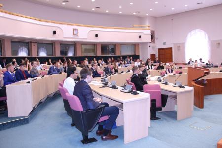 Первый секретарь Самарского обкома КПРФ Алексей Лескин принял участие в Молодежном форуме
