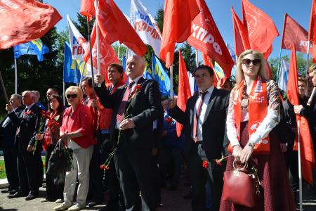 Рязанская область. Бессмертного подвига будем достойны! Возложение цветов на Мемориальном комплексе