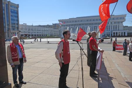 Тысячное "ура!" в день Первомая в Тамбове
