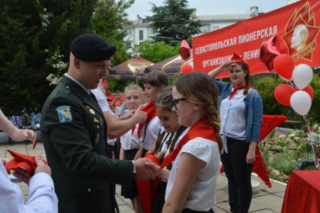 Севастопольская пионерская организация пополнилась новыми ребятами