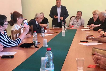В ходе поездки в Республику Северная Осетия-Алания Казбек Тайсаев посетил отчетно-выборные конференции районных комитетов КПРФ