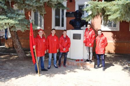 Саратовская область. В Маркс — к Карлу Марксу