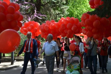«Россия без буржуев! Россия для рабочих!»: Первомай в Ростове-на-Дону