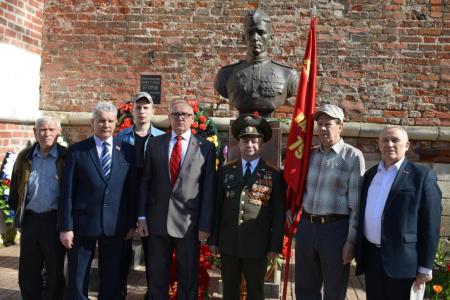 Состоялся автопробег по Смоленскому району к местам захоронений советских воинов