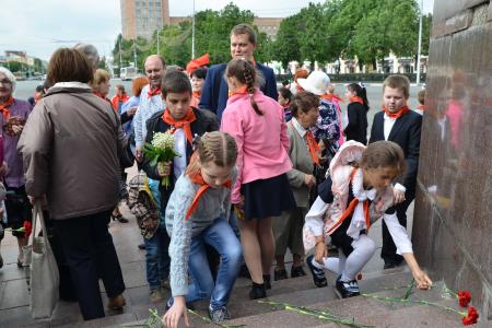В Рязани прошла торжественная линейка, посвящённая 96-летию пионерской организации