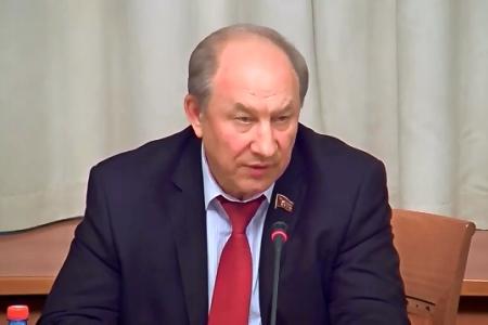 "Занимаются не нами". Работников частной компании отказались защищать даже Минтруд и СК