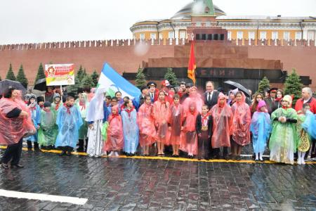 «Ура, юные пионеры!»