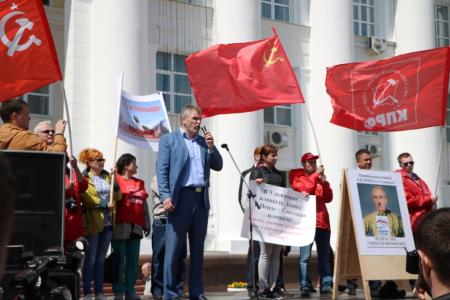 Ульяновск: цвет этого города всегда красный!