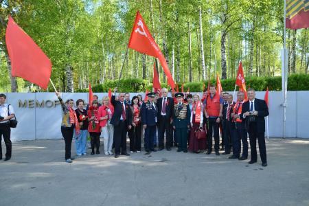 Рязанская область. Бессмертного подвига будем достойны! Возложение цветов на Мемориальном комплексе