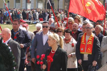 Амурская область. Коммунисты приняли участие в возложении цветов погибшим воинам-амурцам