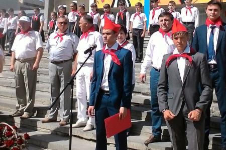 Лидер ставропольских коммунистов Виктор Гончаров: Стать пионером сегодня – уже героизм!