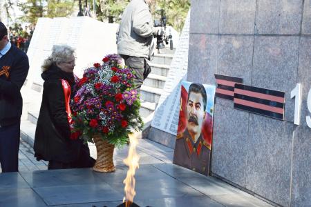 Коммунисты Биробиджана приняли участие в общегородском митинге по случаю Дня Победы