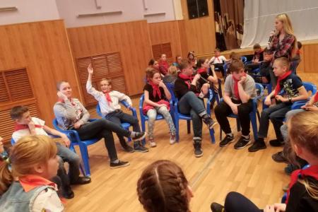 «Не хотели разъезжаться»: Творческий отдых новосибирских пионеров в лагере завершился