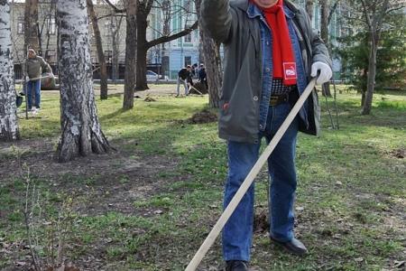 Татарстан, Казань. Коммунисты и общественники провели субботник