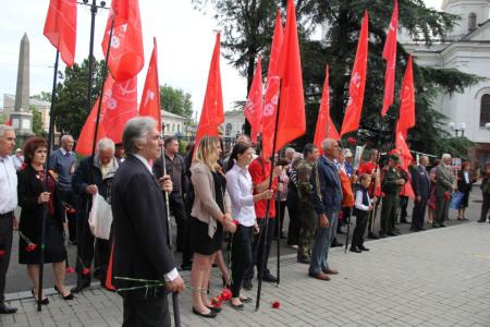 Республика Крым. В Симферополе прошел митинг в честь 73-й годовщины Великой Победы Советского народа над фашистскими захватчиками