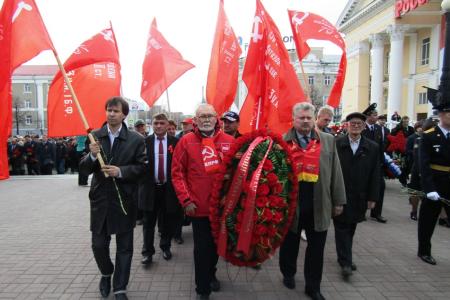 Курган. Зауральские коммунисты торжественно отметили День Великой Победы