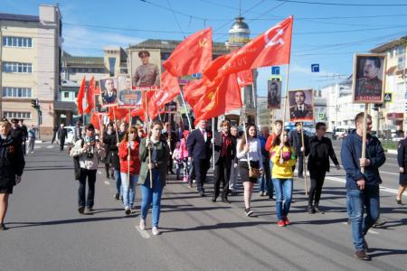 В День Победы ивановские коммунисты прошли по областному центру «Колонной Памяти»
