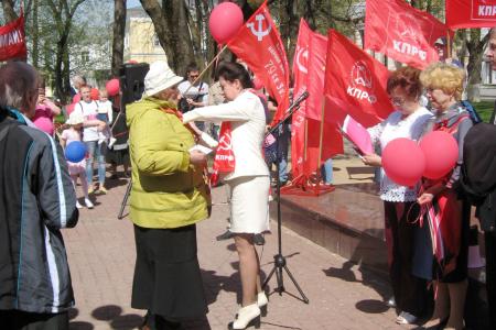 Калуга: Первомай шагает по планете
