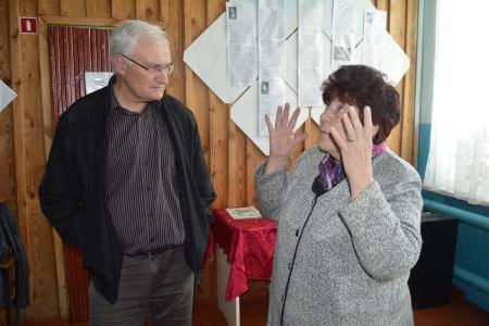 Сельские жители Алтая, в отличие от российского правительства, предпочитают чтить память своих погибших земляков, а не белочехов