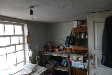 Краснодарский край. В.Ф. Рашкин и С.П. Обухов помогли ветерану Великой Отечественной войны решить жилищную проблему