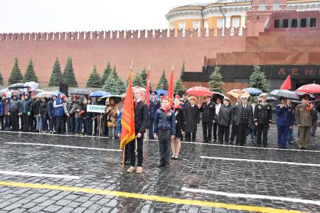 «Ура, юные пионеры!»