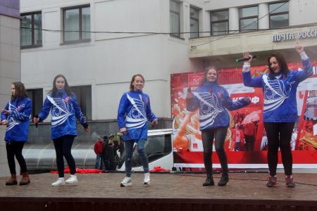 День международной солидарности трудящихся в Челябинске