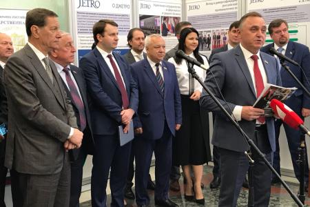 Николай Харитонов: Фракция КПРФ приветствует выставку совместных российско-японских проектов в Государственной Думе