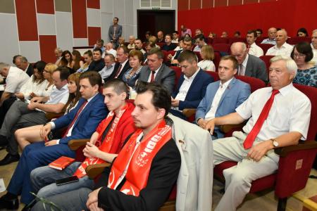 30 июня в Подмосковье открылся V (июньский) Пленум ЦК КПРФ