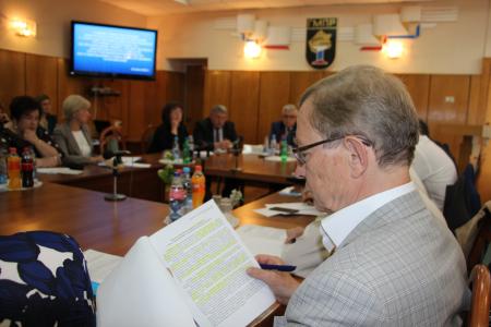 Владимир Поздняков выступил с заявлением забайкальских профсоюзов на заседании межфракционной группы «Солидарность»