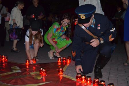 В Севастополе зажгли «Звезду памяти» и почтили память погибших за Родину