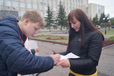 Пензенцы продолжают борьбу за стелу «Слава Героям»