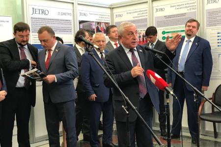 Николай Харитонов: Фракция КПРФ приветствует выставку совместных российско-японских проектов в Государственной Думе