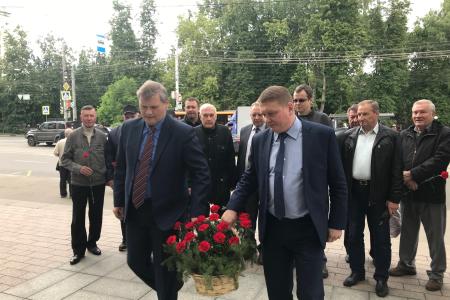 Нижегородские коммунисты отметили День русского языка