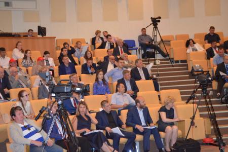 Коммунисты приняли участие в парламентских слушаниях в Госдуме по вопросам развития материально-технической базы АПК