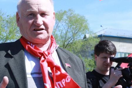 В поселке Марьяновка Омской области прошел митинг памяти, посвященный 100-летию начала Гражданской войны 