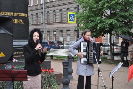 В городе на Неве отметили День русского языка