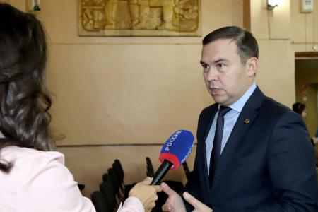 Юрий Афонин в Республике Алтай: «Депутатская вертикаль должна служить укреплению структуры партии»