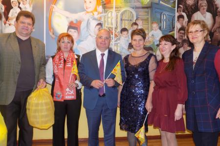 В день защиты детей депутат Госдумы Сергей Гаврилов посетил Воронежский областной специализированный Дом ребёнка