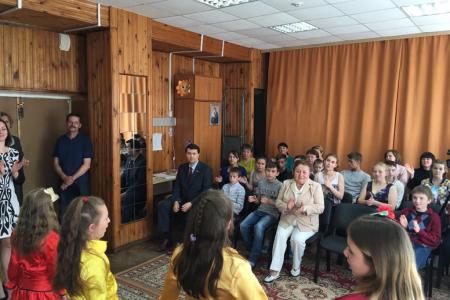 Тульская область. Олег Лебедев привез подарки в Дом ребенка