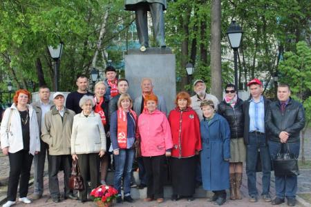 Коммунисты города Перми провели митинг в День русского языка