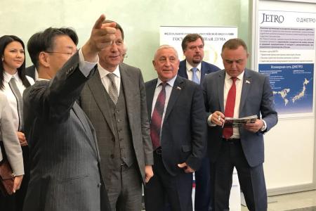 Николай Харитонов: Фракция КПРФ приветствует выставку совместных российско-японских проектов в Государственной Думе