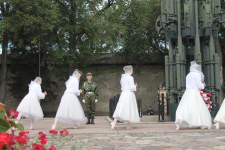 Псковские коммунисты участвовали в памятных мероприятиях в День памяти и скорби