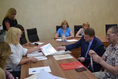 Владислав Егоров подал документы в Избирательную комиссию Нижегородской области
