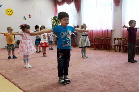 Руководители Ивановского обкома КПРФ посетили детский дом «Родничок»