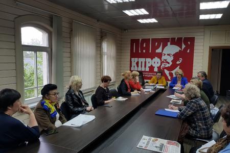 Нина Останина: "Историческая справедливость восторжествует, если 9 сентября будет сделан выбор в пользу Анатолия Локтя"